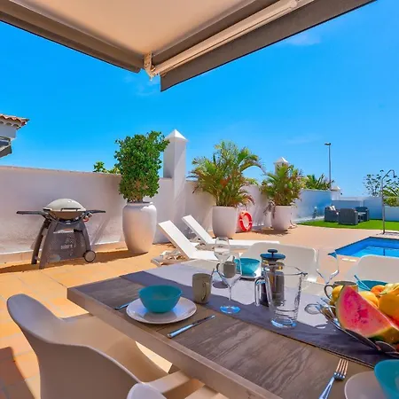 Espectacular Aurora By Paramount Holidays *