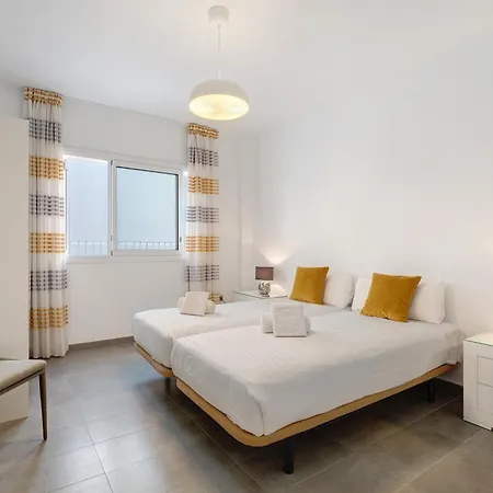 Espectacular Aurora By Paramount Holidays Villa