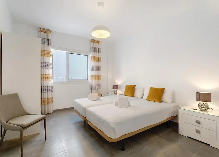 Espectacular Aurora By Paramount Holidays Villa