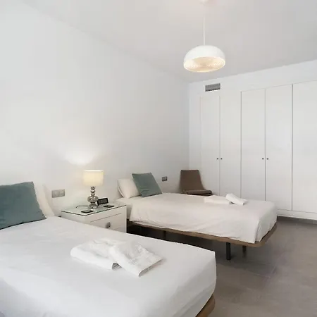 Espectacular Aurora By Paramount Holidays